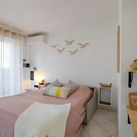 Les Jardins De La By Interhome Apartamento *