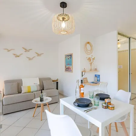 Apartamento Les Jardins De La By Interhome *
